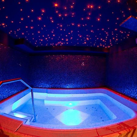 New Emotion Room Триест Экстерьер фото
